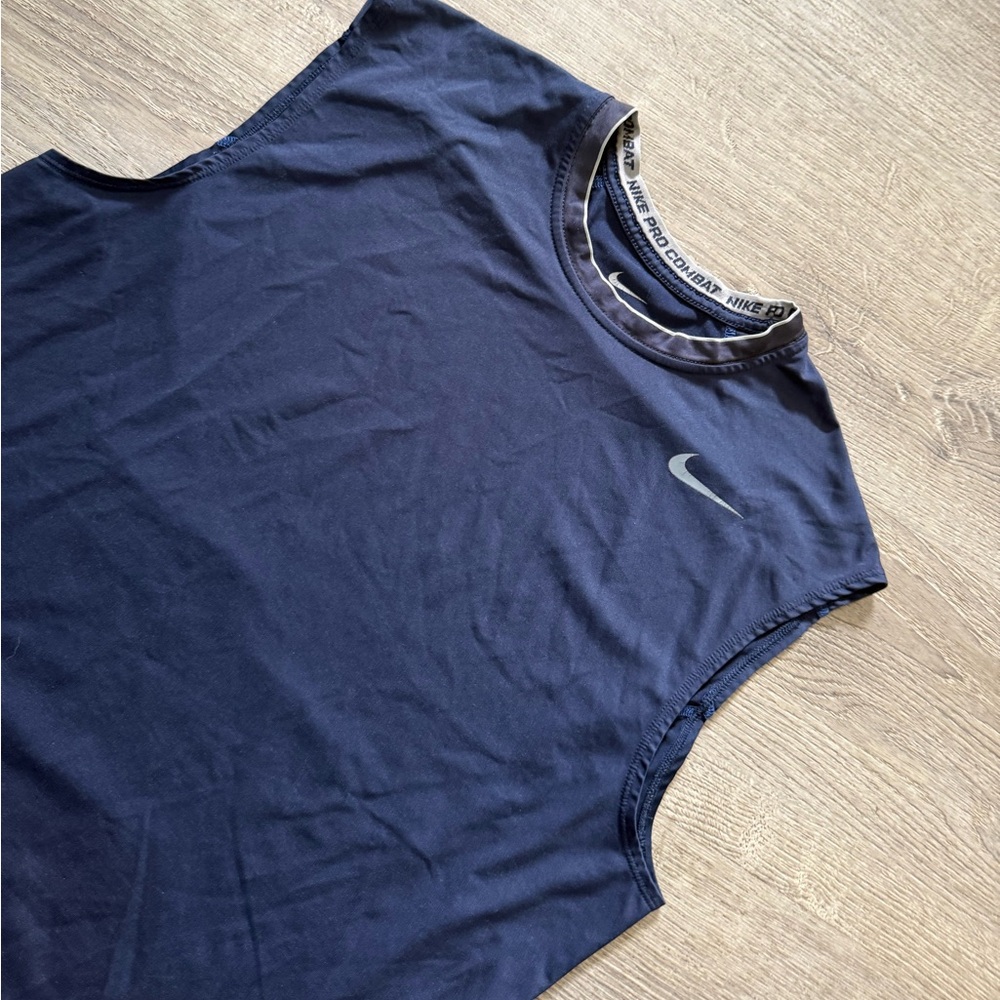 •NIKE• TANK TOP - Picture 4 of 7